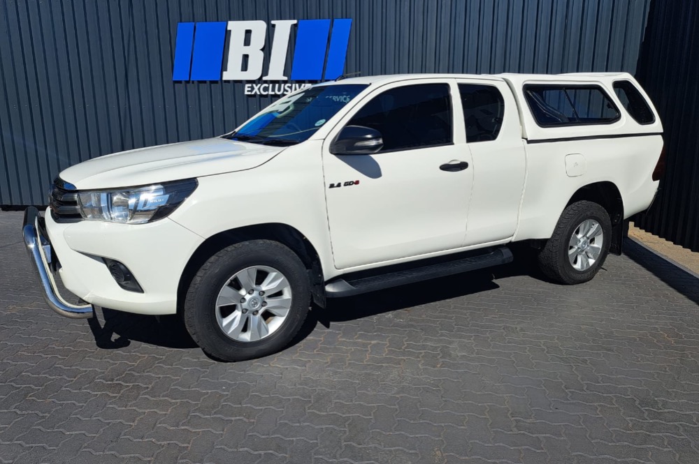 2017 Toyota Hilux 2.4 GD-6 Extended Cab Manual